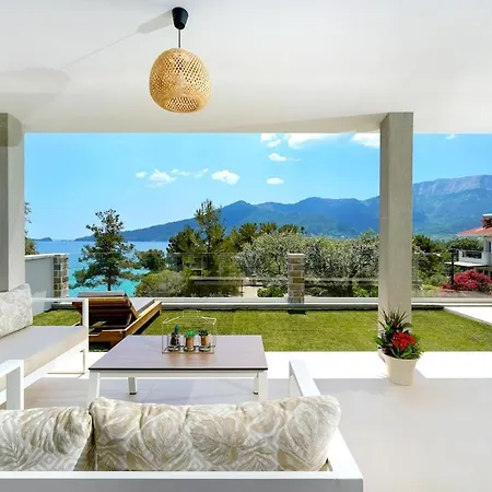 Marion Villa