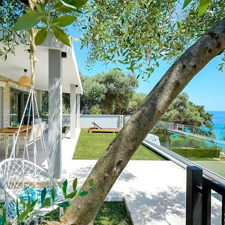 Marion Villa Hriszí Amudiá